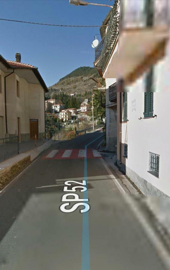 Casa Vacanze Da Oscar Villa Triora Exterior photo